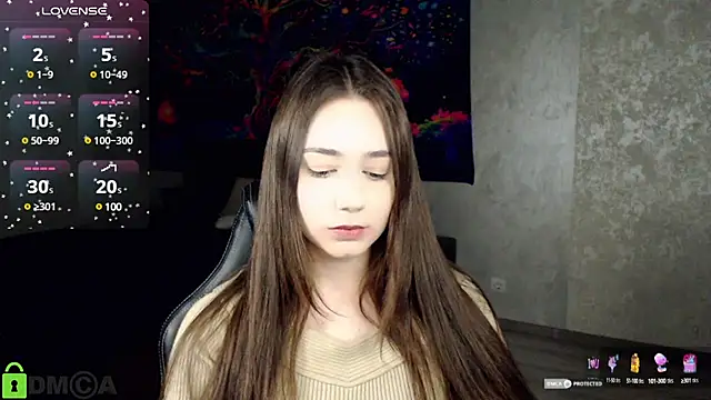 Mary Moonlight online show from 02.06.25