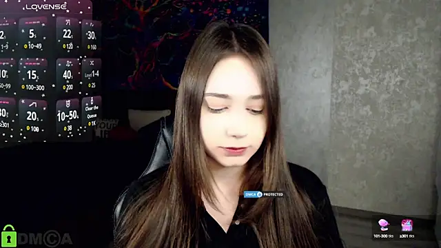 Mary Moonlight online show from 02.15.25