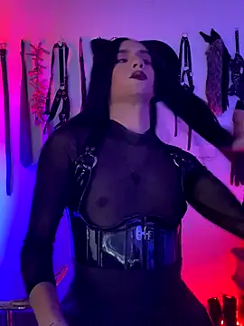 Snapshot of akinoro_ chatting on 10.10.25 akinoro online show from 10.10.25