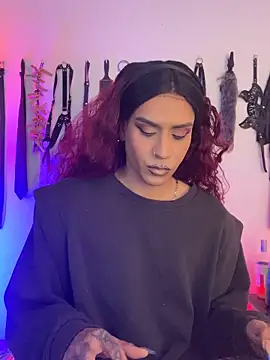 Snapshot of akinoro_ chatting on 10.12.25 akinoro online show from 10.12.25