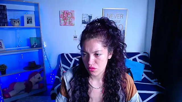 Sian  1 online show from 12.14.24