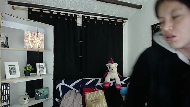 Sian  1 online show from 03.04.25