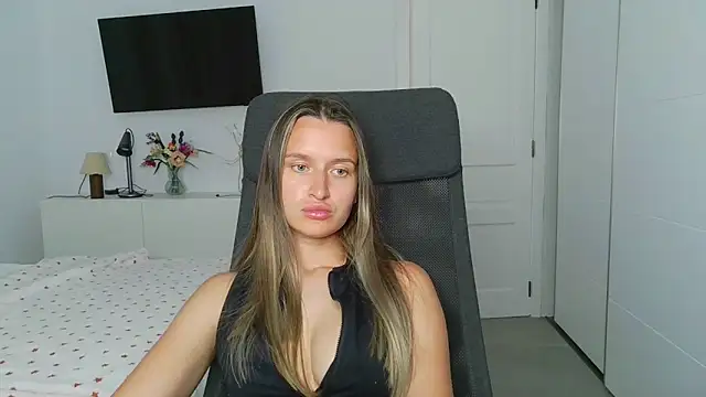 Submissive love online show from 10.28.25