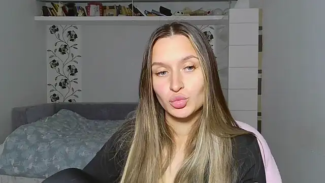 Submissive love online show from 11.28.25