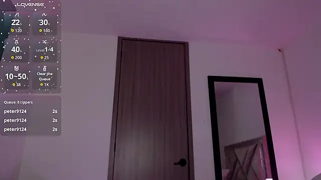 SophiaJoliebm online show from 02.04.26