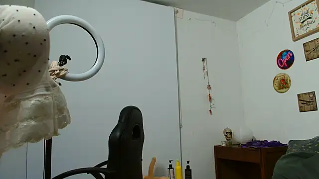 catalinamommyx online show from 03.27.26