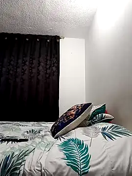 Bonny Klote online show from 01.14.25