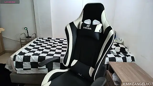 Angelligth online show from 02.20.26