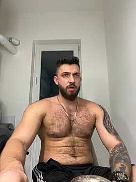 LoveIsBlind  online show from 12.17.24