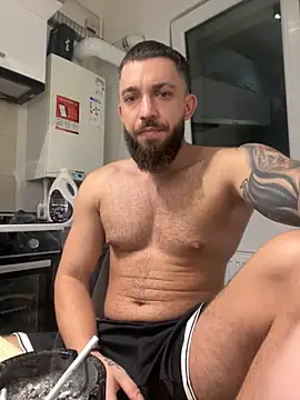 LoveIsBlind  online show from 10.19.25