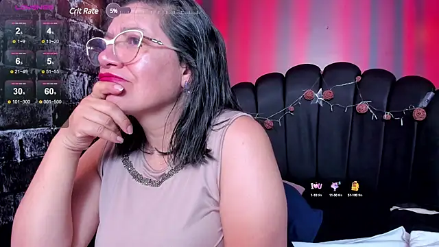 Snapshot of Madame_Jay chatting on 01.11.25 Madame Jay online show from 01.11.25