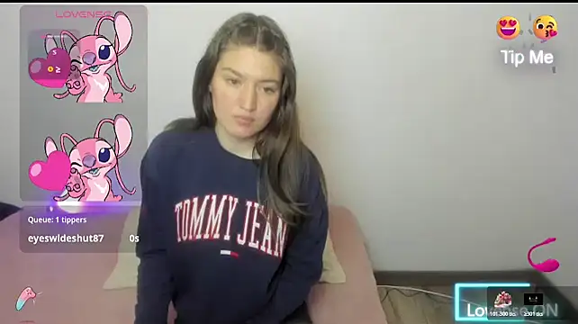 Tesa cute online show from 02.22.26