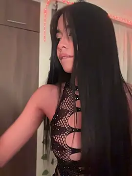lina pink online show from 06.13.26