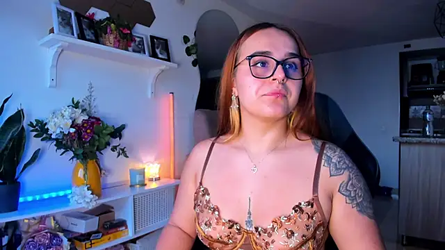 Snapshot of evy_orange1 chatting on 03.04.26 evy orange1 online show from 03.04.26