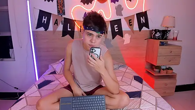 justinbiler online show from 10.27.25