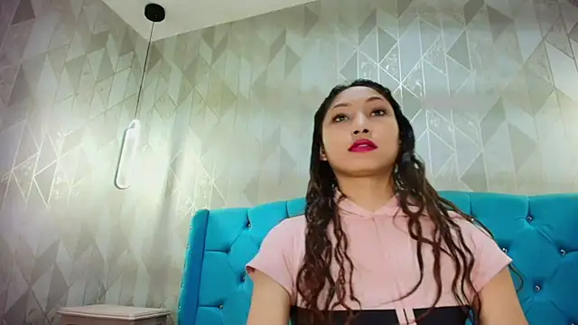 Snapshot of MadelineDoll chatting on 05.30.26 MadelineDoll online show from 05.30.26