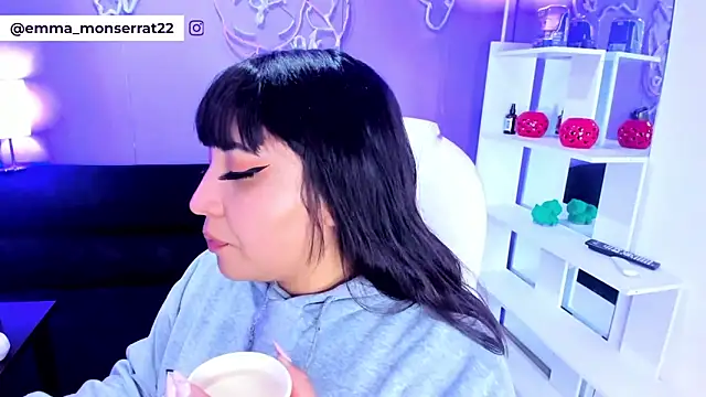 Emma monserrat online show from 04.02.26