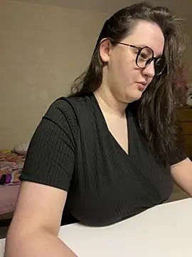 hungry1bunny online show from 01.24.25