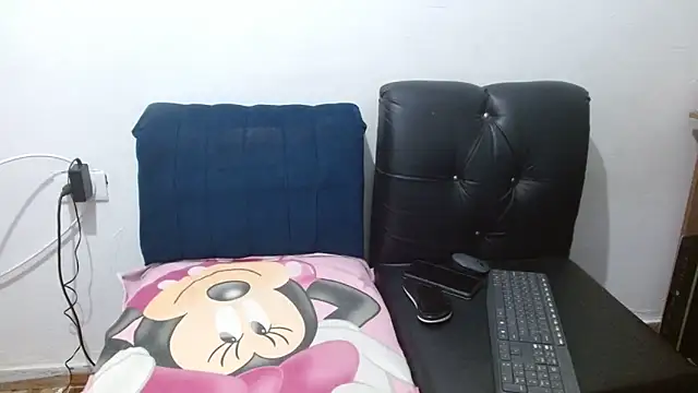 charlotte slut online show from 11.29.25