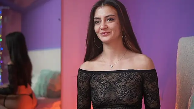 Snapshot of SabrinaHope chatting on 11.05.25 SabrinaHope online show from 11.05.25