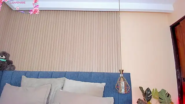 kathecute   online show from 02.15.26