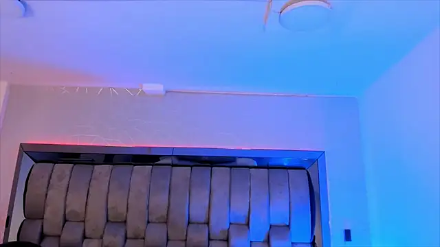 ChaynnaCooper online show from 02.20.25