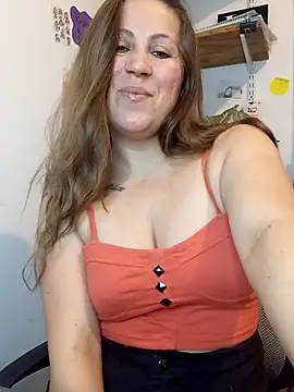 SofiEstevez online show from 11.13.25