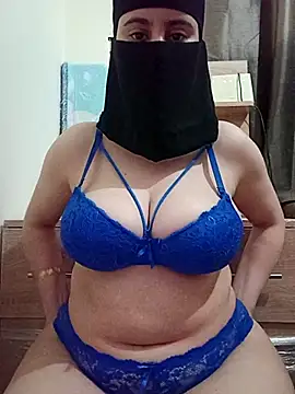 Arabic-Rose online show from 02.19.25