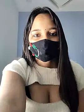 Snapshot of Varnika_aarora chatting on 01.30.25 Varnika aarora online show from 01.30.25