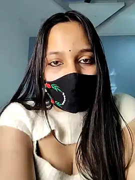 Snapshot of Varnika_aarora chatting on 02.12.25 Varnika aarora online show from 02.12.25