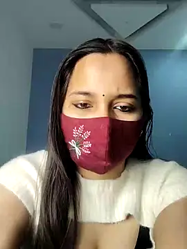 Snapshot of Varnika_aarora chatting on 03.01.25 Varnika aarora online show from 03.01.25