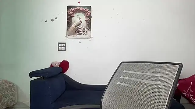 Snapshot of Varnika_aarora chatting on 09.16.25 Varnika aarora online show from 09.16.25