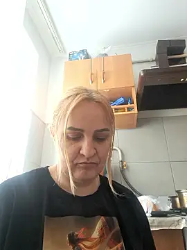 Snapshot of Malichkaanna30 chatting on 01.11.26 Malichkaanna30 online show from 01.11.26