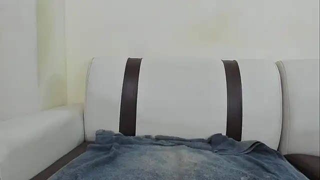 lunainsane58 online show from 04.11.26