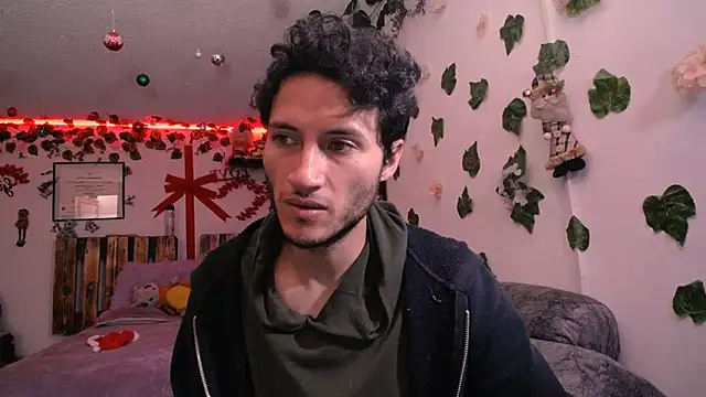 Afroditapoloo online show from 12.14.24