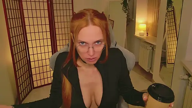 Love Call online show from 11.25.25