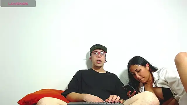 Hot Teens69 online show from 12.14.24