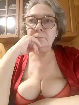 IrinaSweet54 online show from 06.15.26