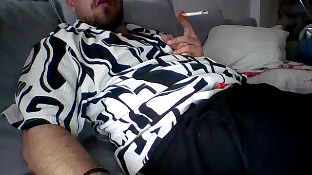 Snapshot of bobotatto chatting on 04.24.26 bobotatto online show from 04.24.26