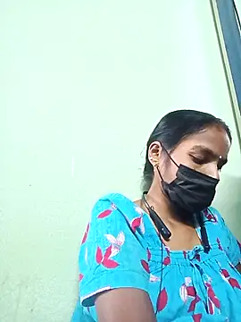 anusiya01 online show from 02.18.25