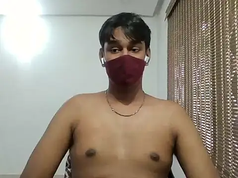 Snapshot of brownguy1234 chatting on 12.29.24 brownguy1234 online show from 12.29.24