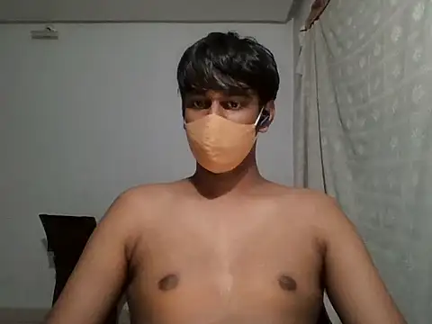 Snapshot of brownguy1234 chatting on 02.02.25 brownguy1234 online show from 02.02.25