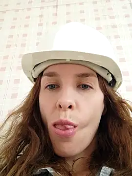 YourSuperModel online show from 05.25.26