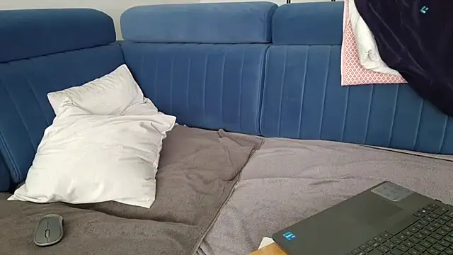 axecoman60 online show from 03.17.25