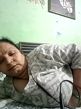 Kavya kapoor online show from 12.17.25