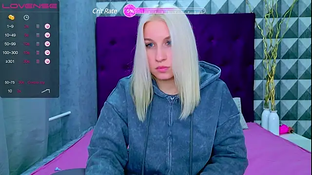 Snapshot of NellyStorm chatting on 02.10.25 NellyStorm online show from 02.10.25