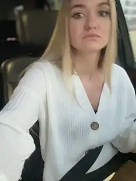 Devill Angel  online show from 12.11.24