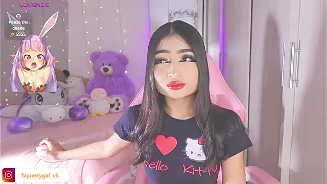 Snapshot of urfavprettygirl chatting on 11.06.25 urfavprettygirl online show from 11.06.25