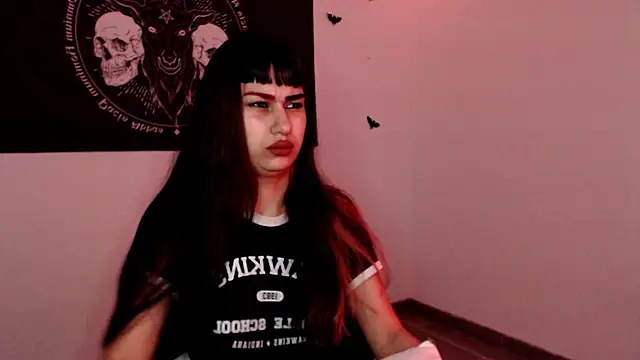 Little-Lucifer online show from 11.04.25