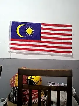 mamakarma1403 online show from 10.19.25